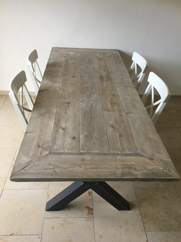 Steigerhouten eettafel "Limburg"