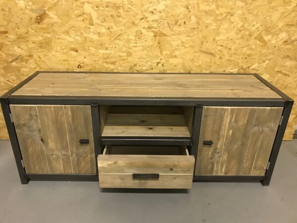 Steigerhout tv-meubel "Overijssel" industrieel.