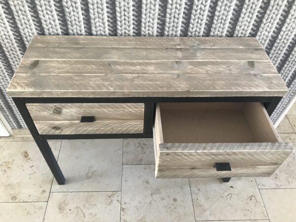 Steigerhouten Sidetable "Flevoland" industrieel.