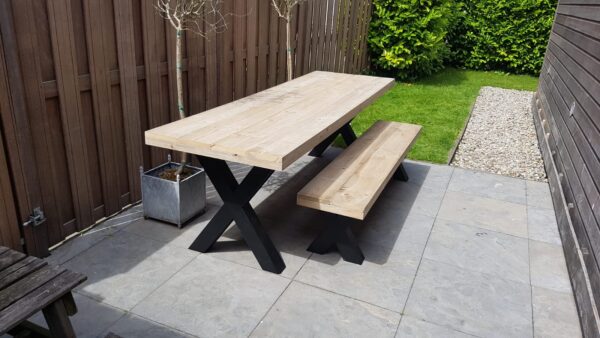 Steigerhouten eettafel "Limburg"