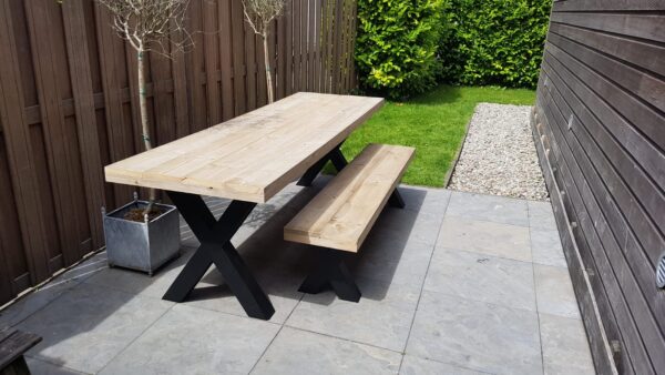 Steigerhouten eettafel "Limburg"