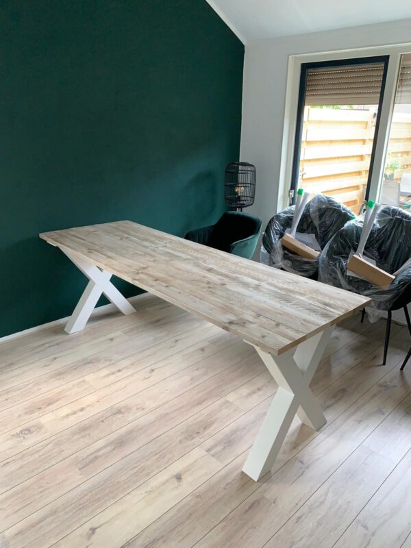 Steigerhouten eettafel "Limburg"