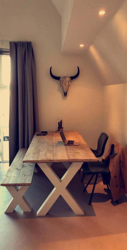 Steigerhouten eettafel "Limburg"